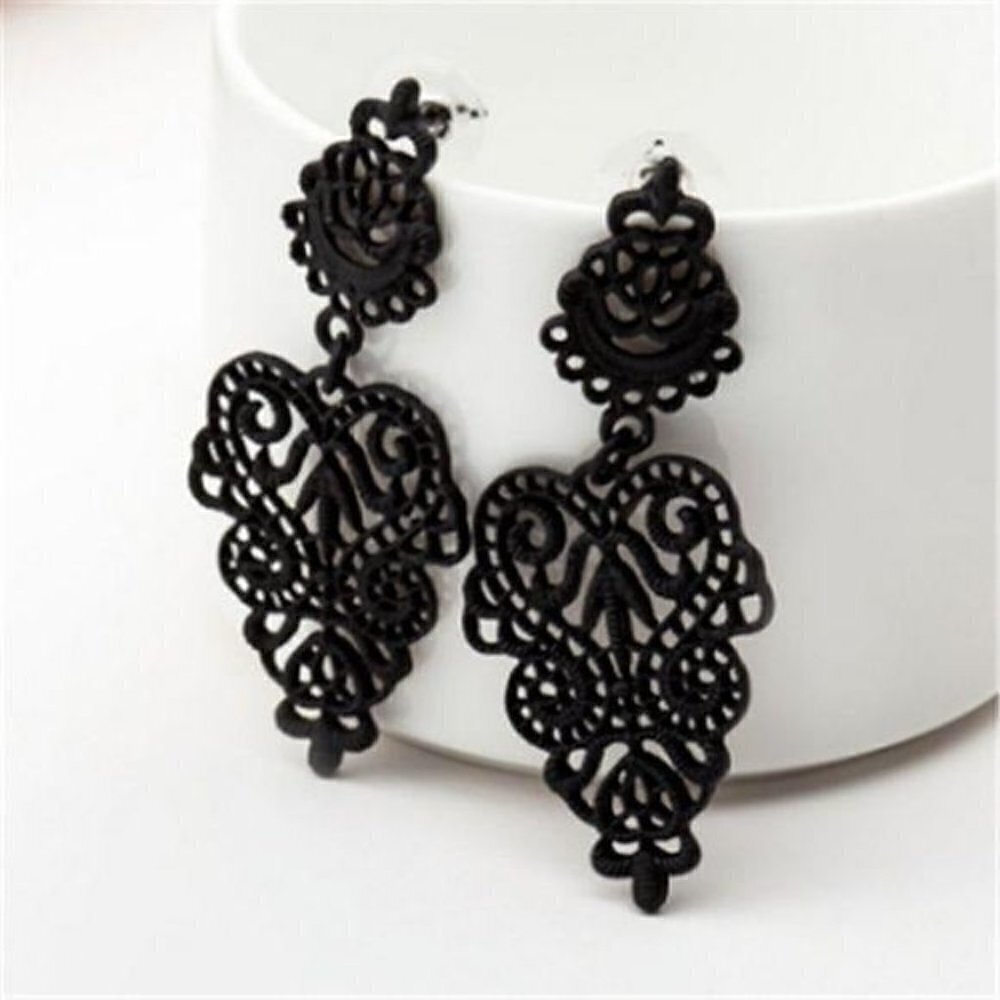 Black Lacy Victorian Filigree Earrings